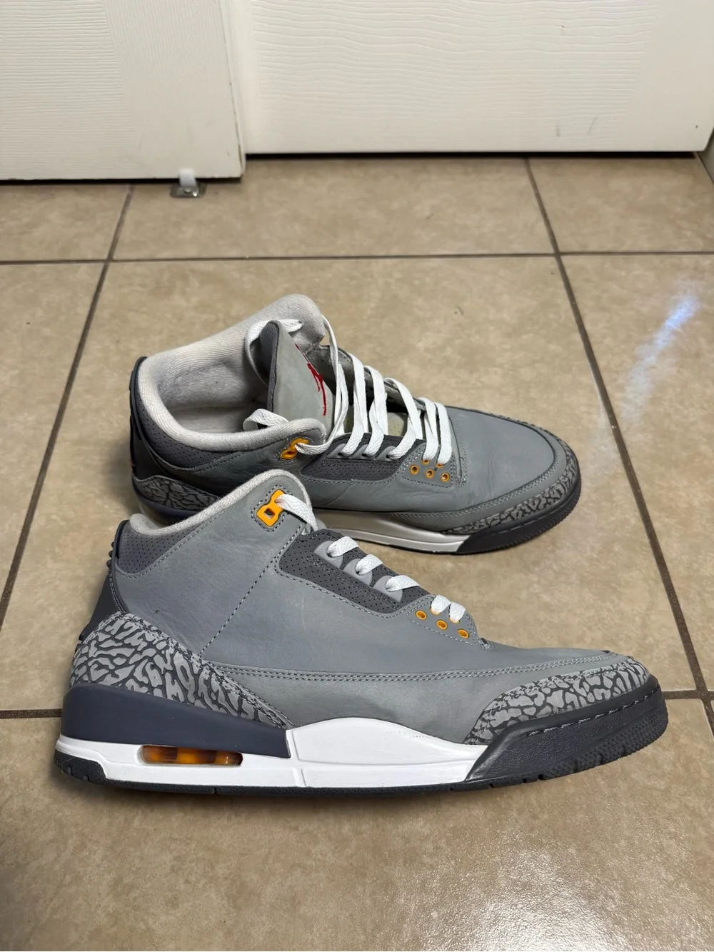 Jordan Air Jordan 3 Retro Cool Grey Silver/Orange 2021 CT8532-012 Men SIZE 12M